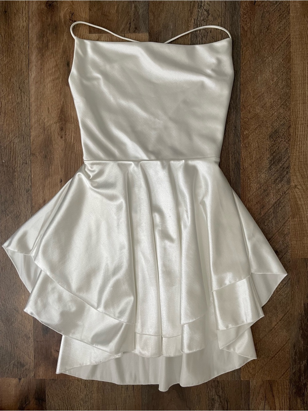 Source Unknown White Satin Backless Tiered Mini Dress